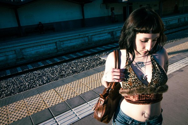 Apliques de pared: transforma tu espacio con luz y estilo